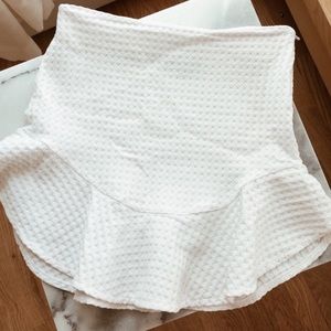 ZARA TRF white ruffle skirt